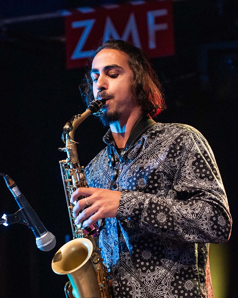 elia hussain saxofon web